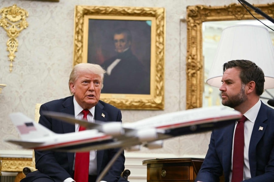 Trump gives Russia 50 days to resolve Ukraine war