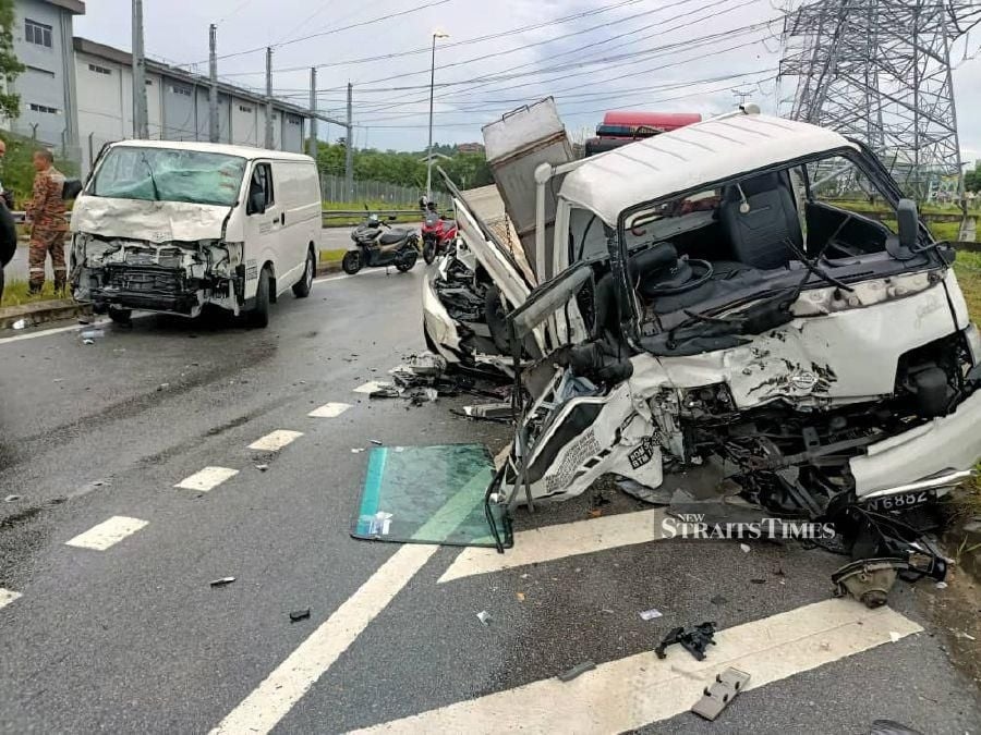 Van crashes into oncoming traffic, injures two