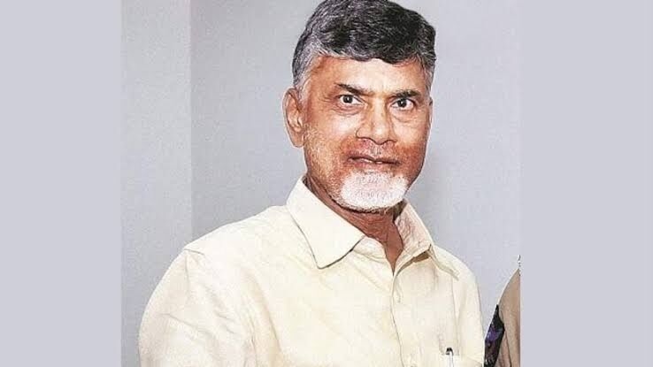 CM Chandrababu Becomes Teacher, Interacts with Students and Parents