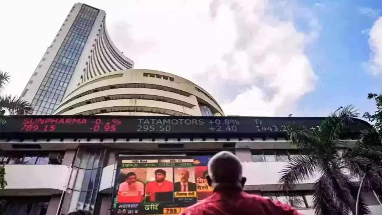 RBI repo cut sparks rally; Benchmarks eye new highs
