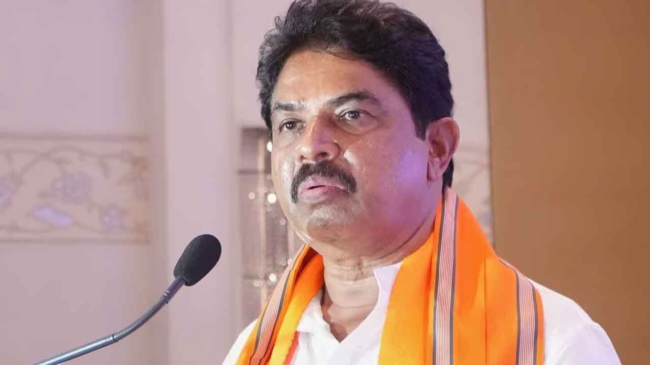 BJP demands CBI probe in stampede case
