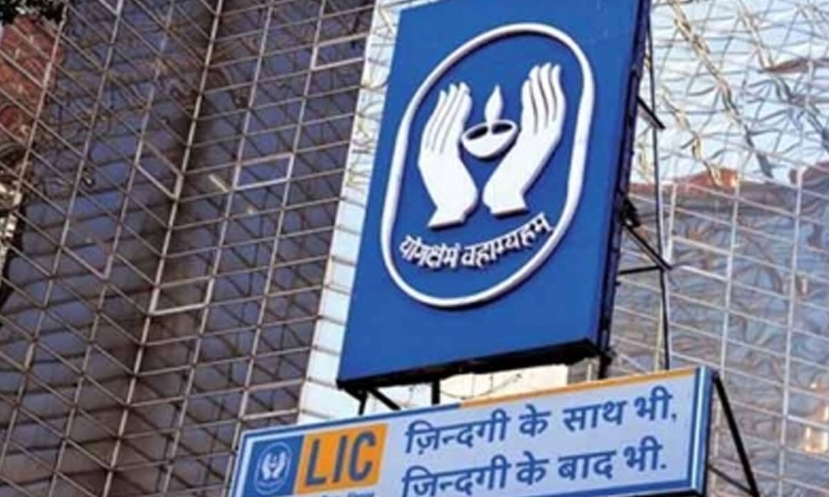 LIC Announces Relaxed Claim Rules for Air India AI 171 Crash Victims' Families