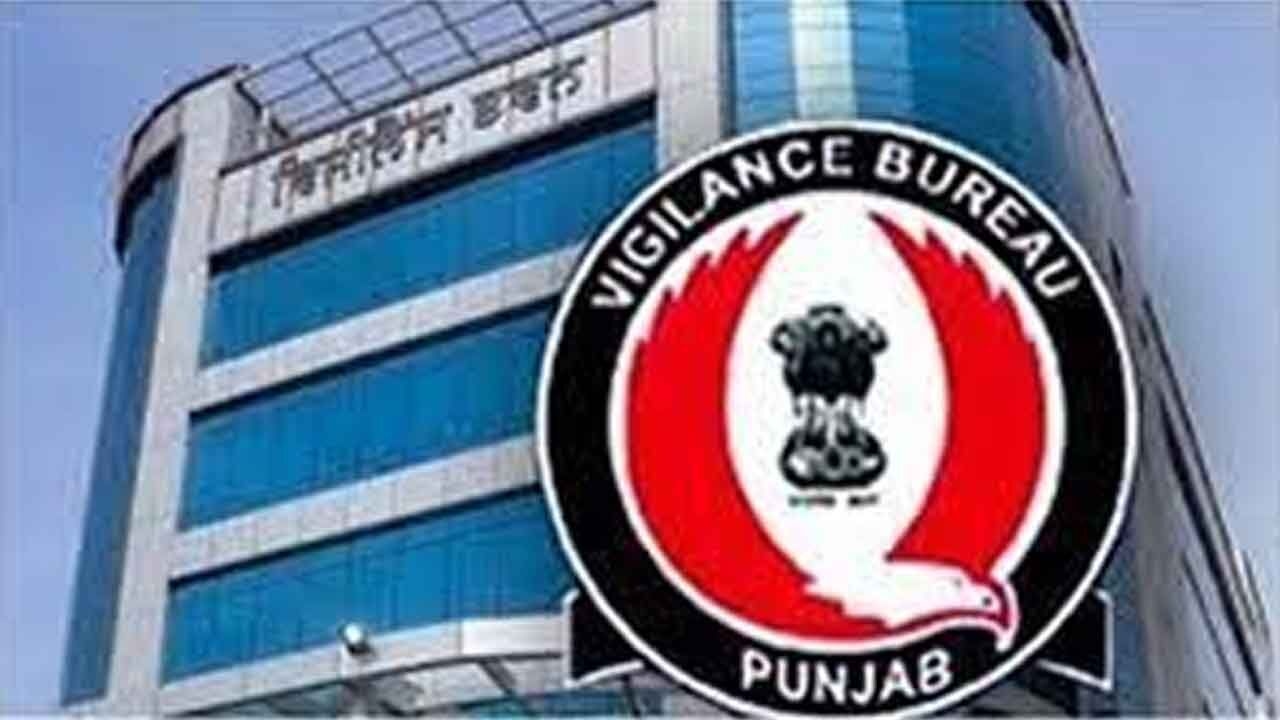 Pb Vigilance raids AAP legislator's residence in bribery case