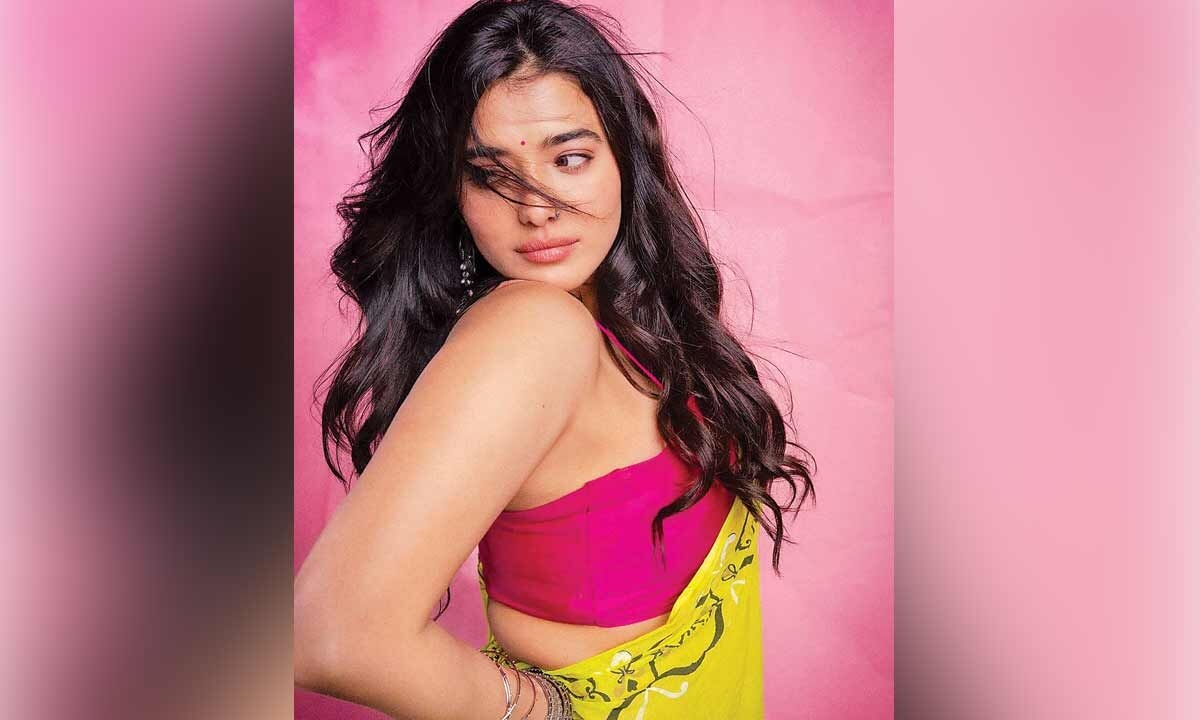 Ketika Sharma keeps it stylish and subtle