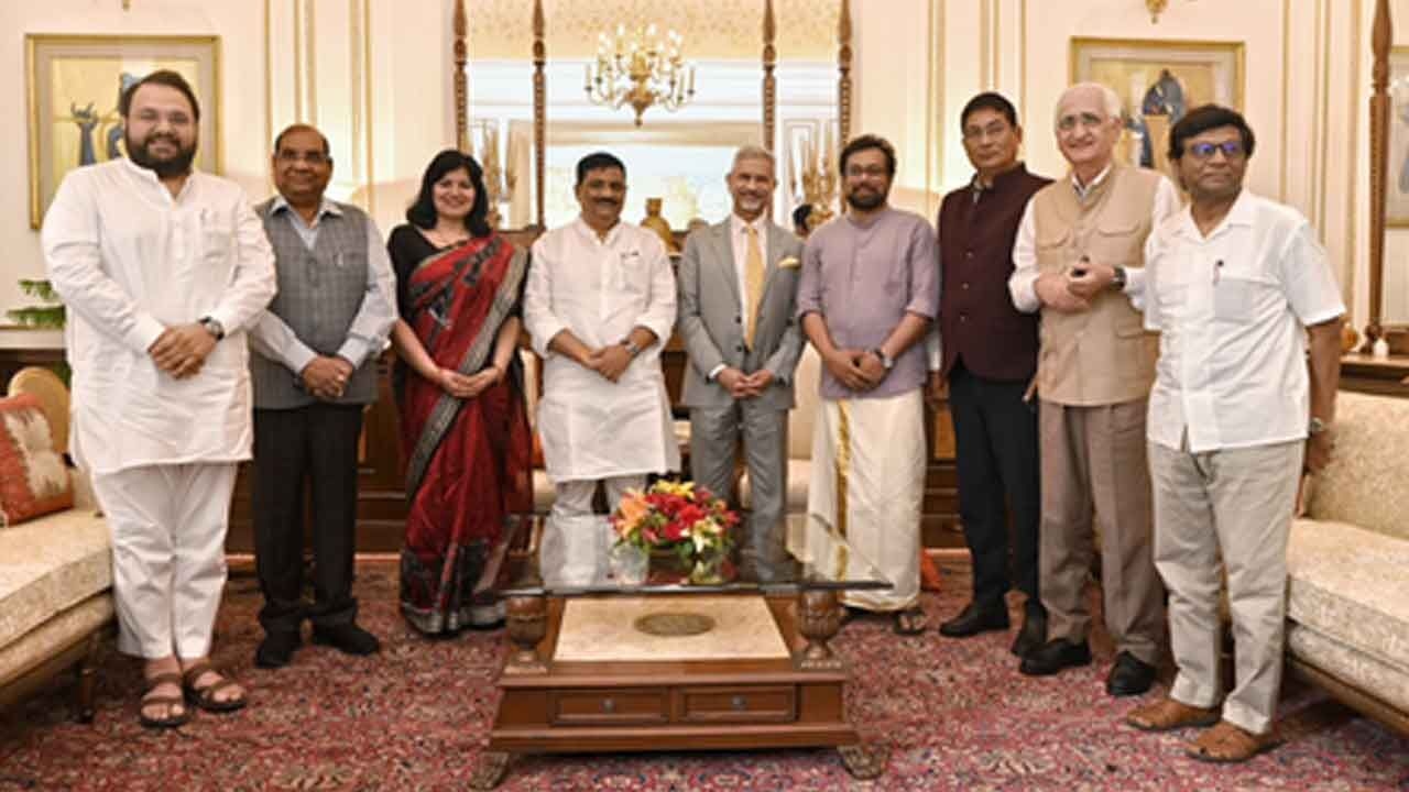 Sanjay Jha-led delegation briefs EAM Jaishankar on Operation Sindoor outreach