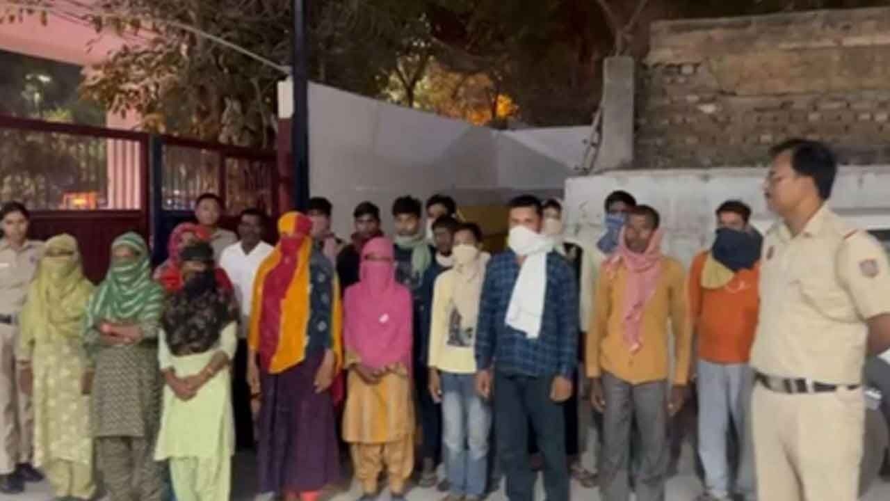36 Bangladeshi nationals, including 17 minors, apprehended in Delhi