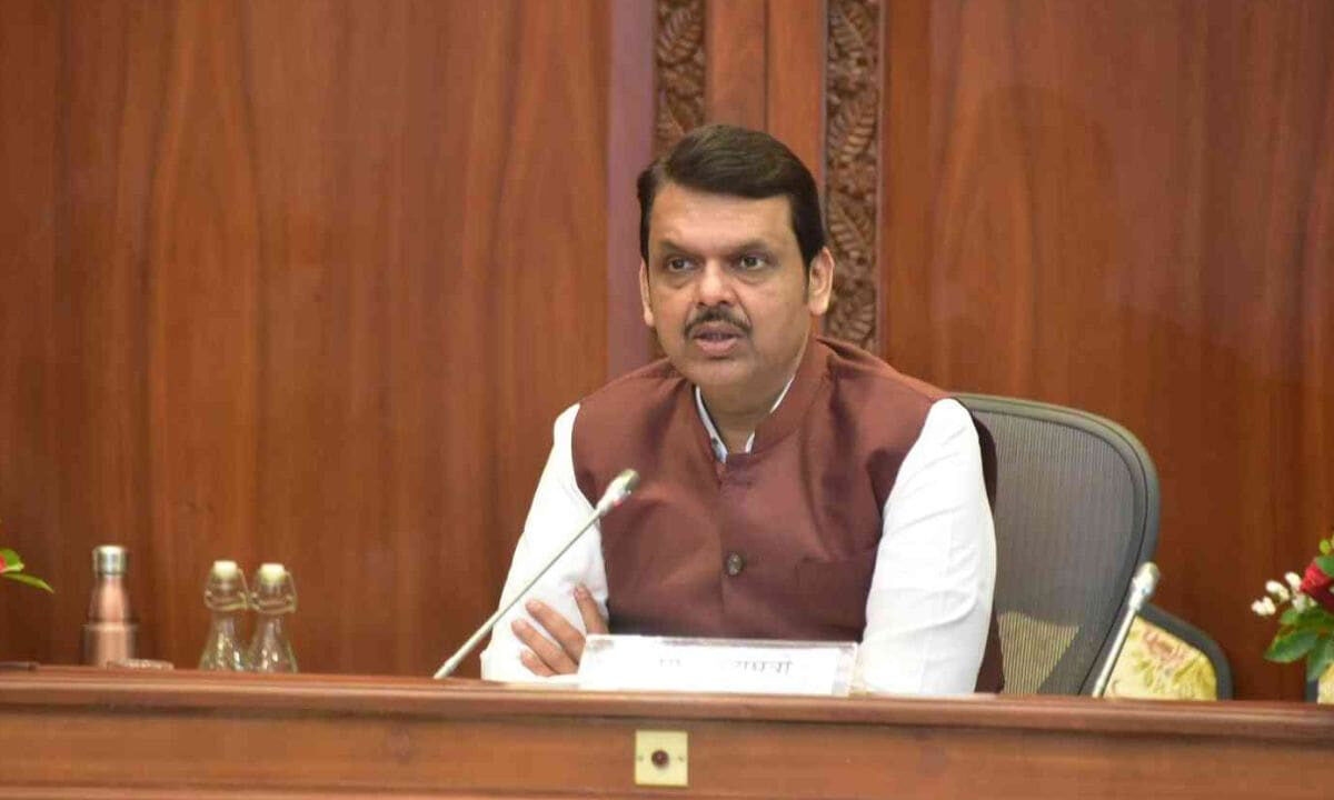 Industrial electricity tariff in Maharashtra to be cheaper than other states: CM Fadnavis