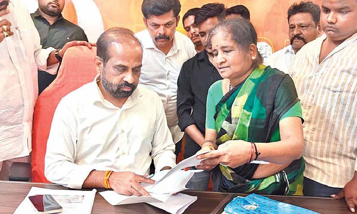 Solving peoples' problems is my responsibility: Min Satya