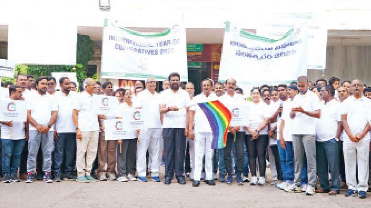 Apex Bank holds walkathon to mark International Year of Cooperatives