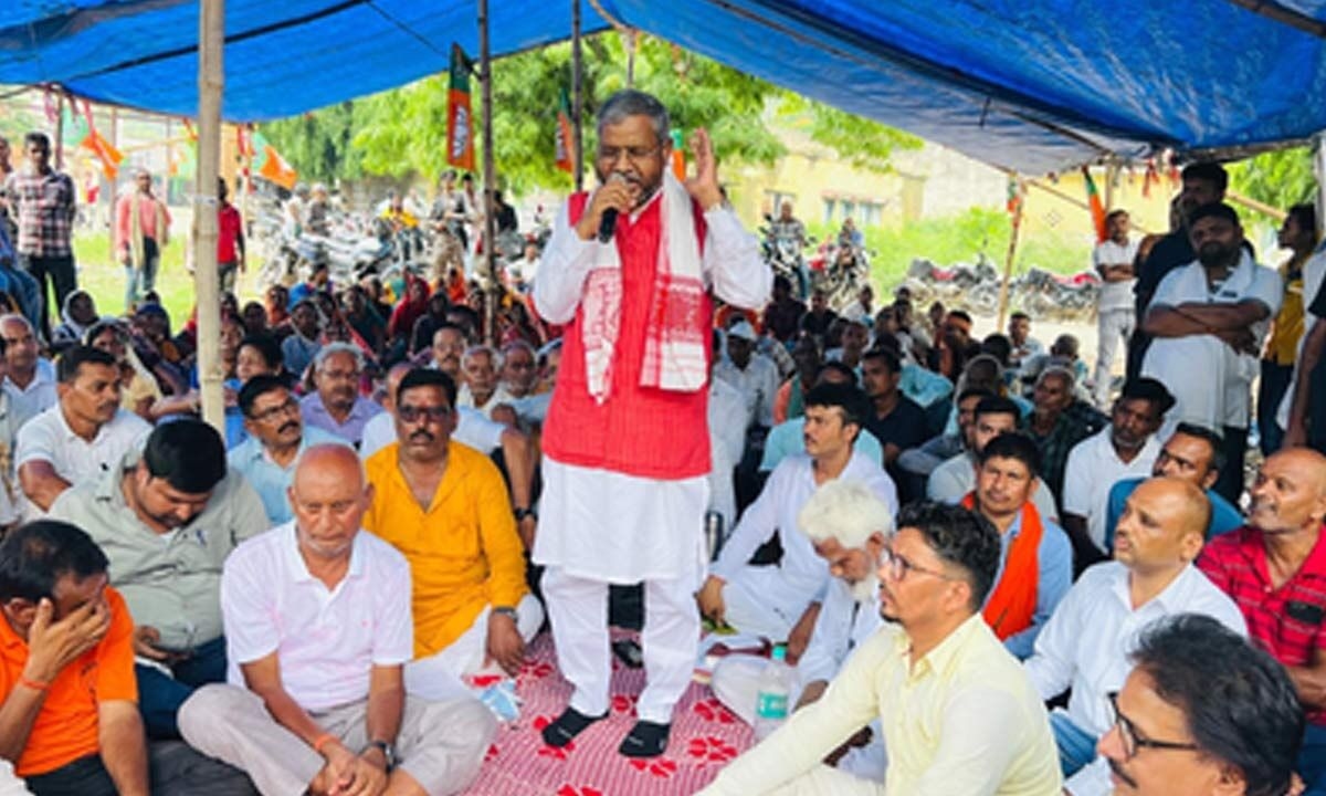 BJP stages statewide protest in Jharkhand, accuses Hemant govt of institutionalised corruption