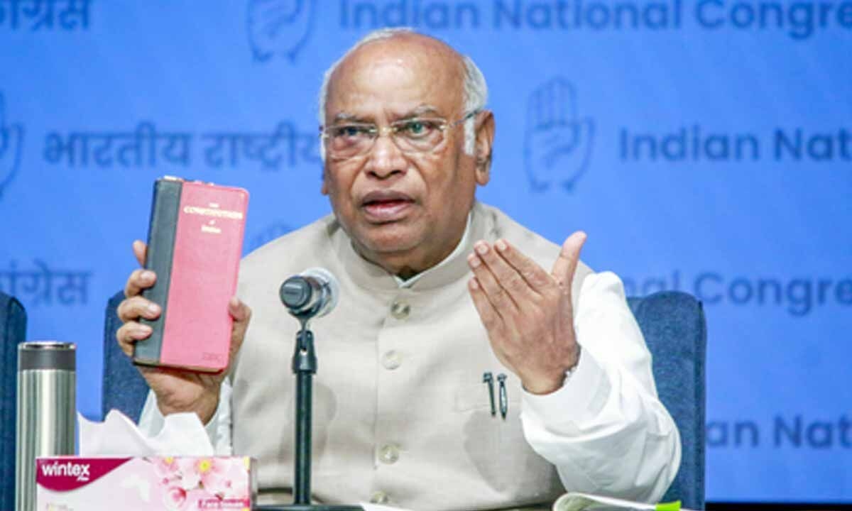 Will fight tooth and nail if any word is touched in Constitution: Kharge
