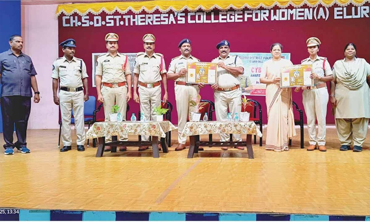 Students warned against clicking on fake links