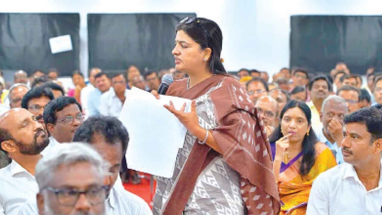 State-level review meet held to improve education quality