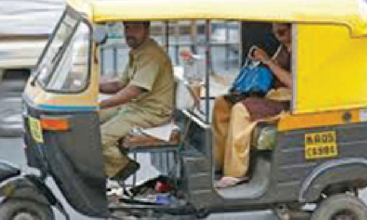 Minister orders action overcharging autos against