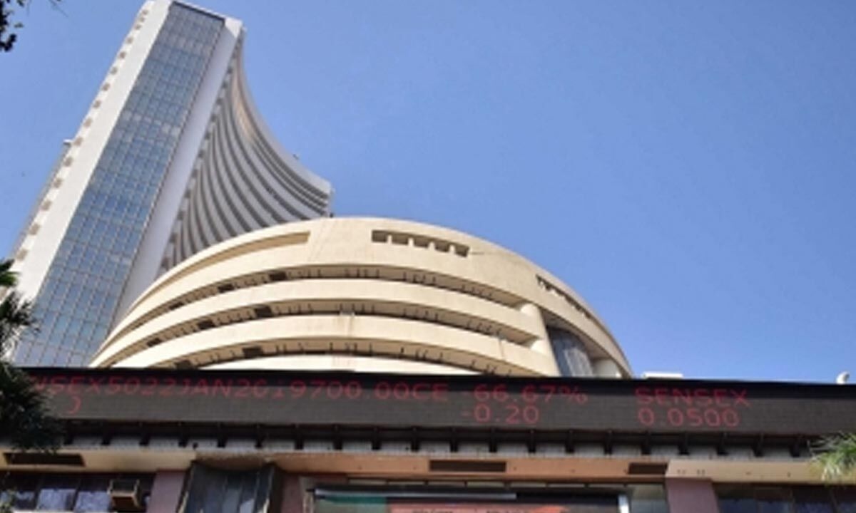 Is stock market open on July 7 as per the official trading calendar?
