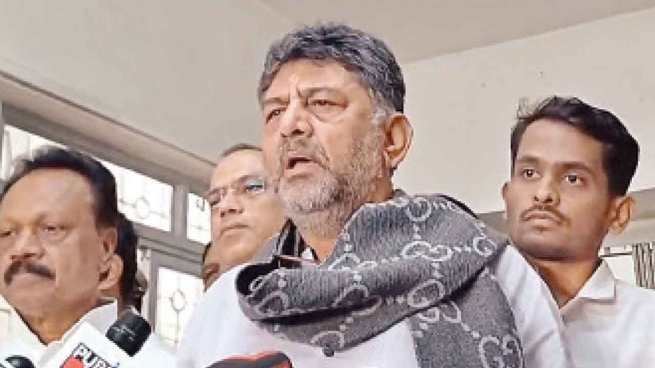 AICC meeting with MLAs is not about leadership change: DKS