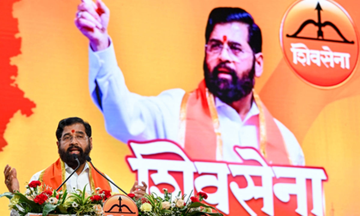 Deputy CM Shinde's 'Jai Gujarat' slogan creates storm in Maha politics