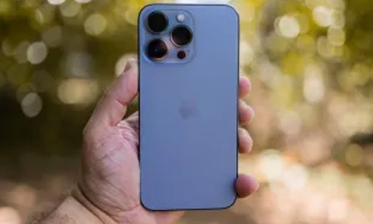 iPhone 16 Pro Series Gets Major Price Drop on Amazon Ahead of iPhone 17 Launch