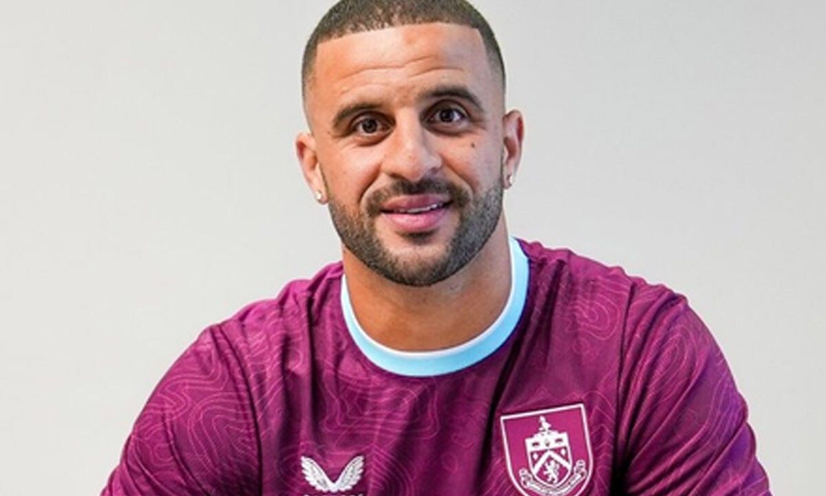 Kyle Walker joins Burnley on two-year contract