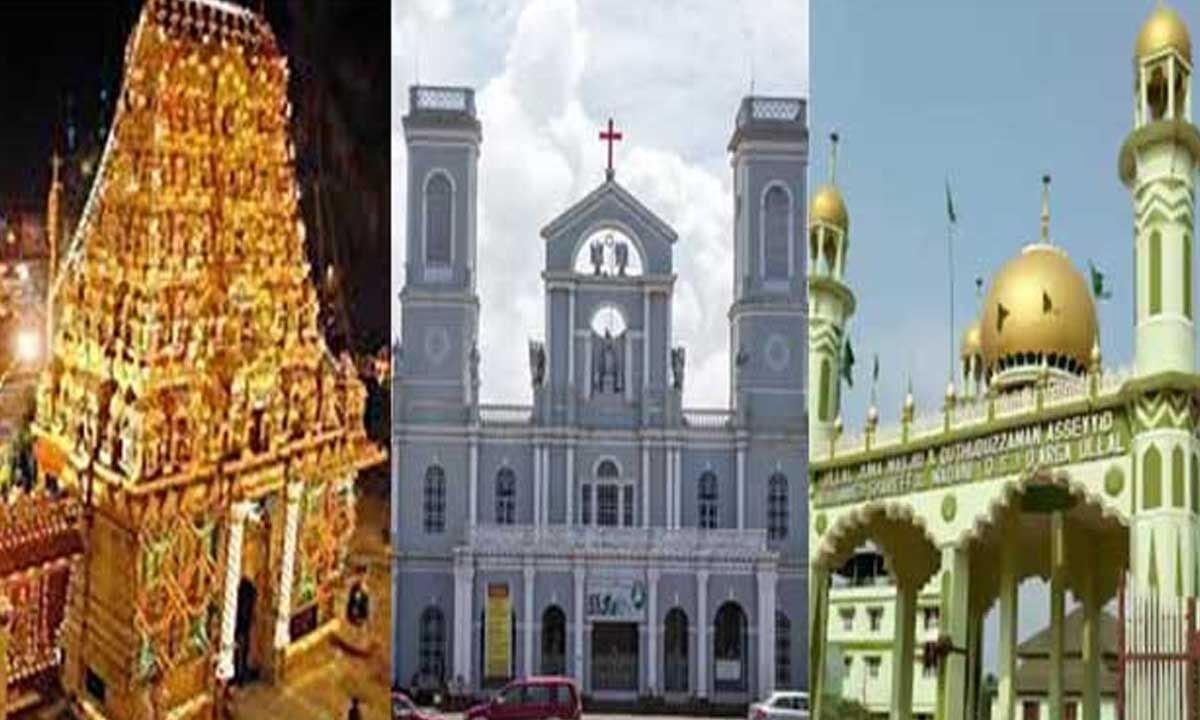 Citizens' right to be communal but the State's duty is to be secular