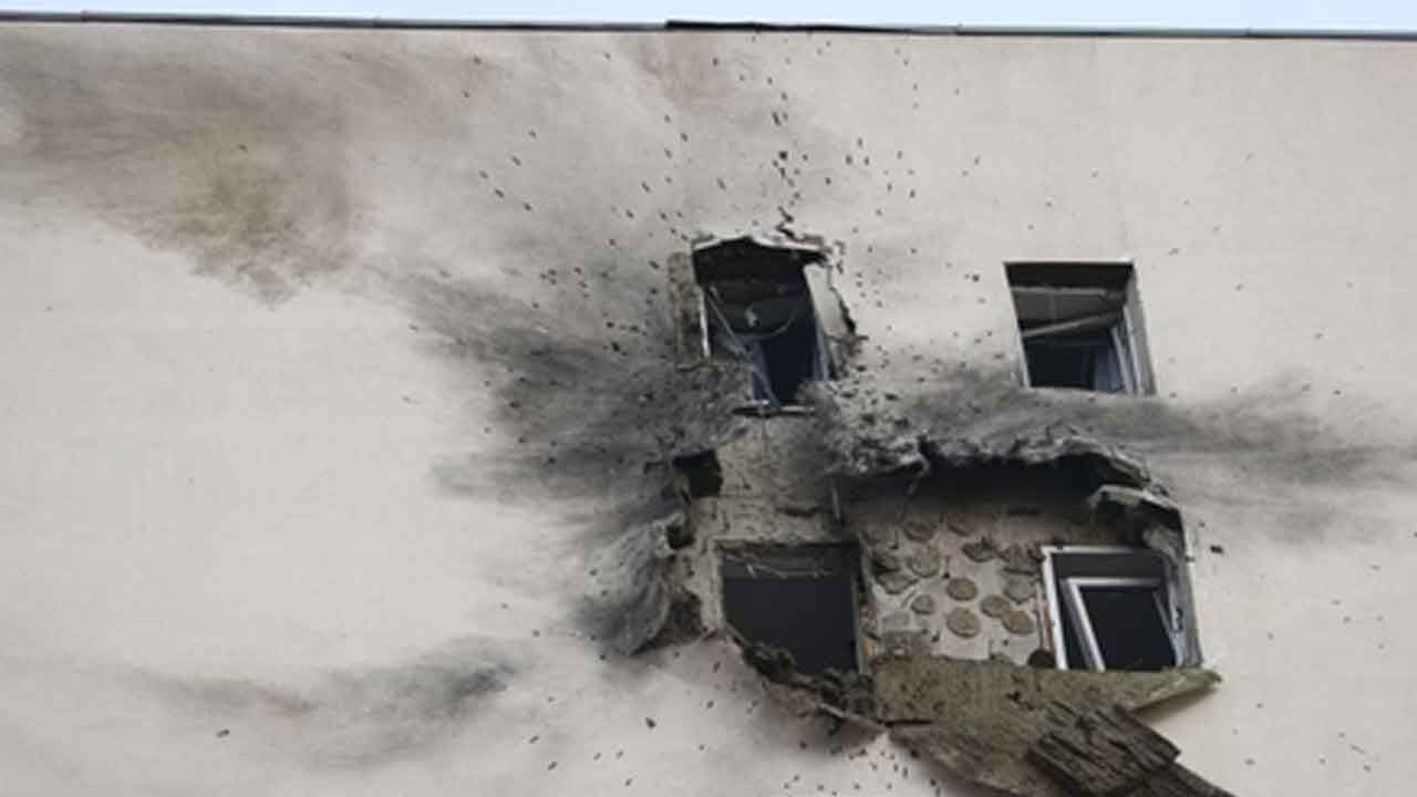 Russia says it downed 402 Ukrainian drones