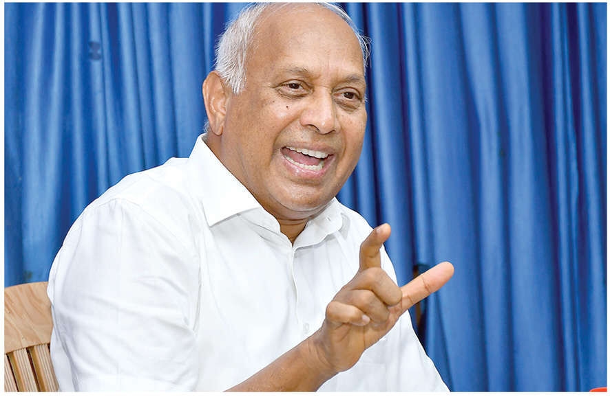RS 10 cr bribe for waiving 100 cr loan, alleges Cong