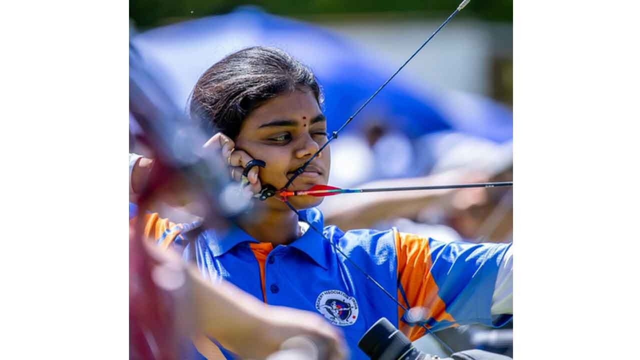 Archery WC: Jyothi, Parneet enter compound women SF; Rishabh, Aman bow out in second round