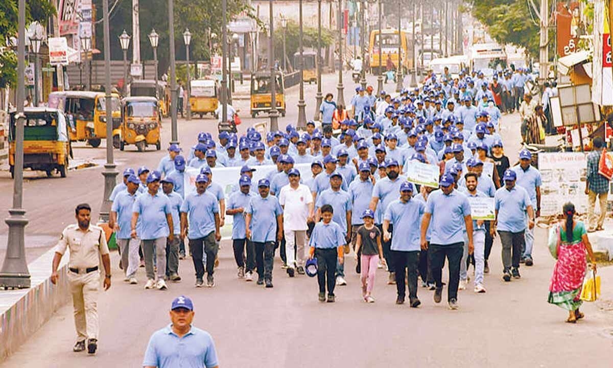 ONGC organises walkathon to promote cleanliness