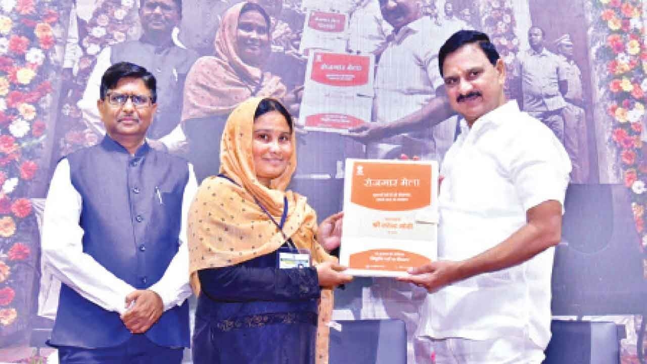 Centre committed to creating jobs for youth: Union Min Varma