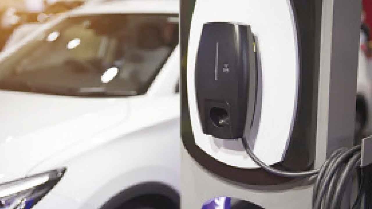 EV sales in India set to cross 7% market share by FY28