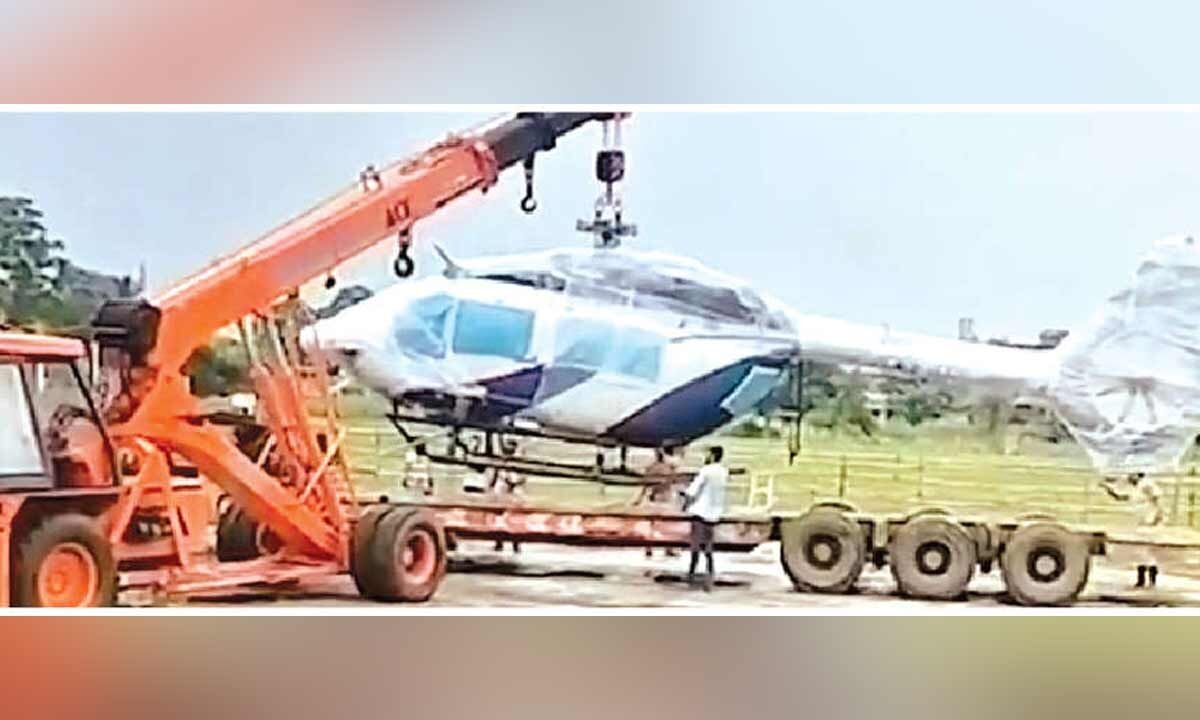 CM's defunct copter starts journey to Mumbai
