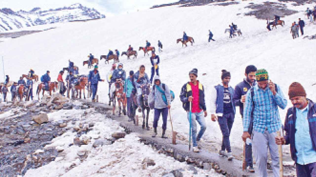 Amarnath Yatra suspended in Jammu due to bad weather