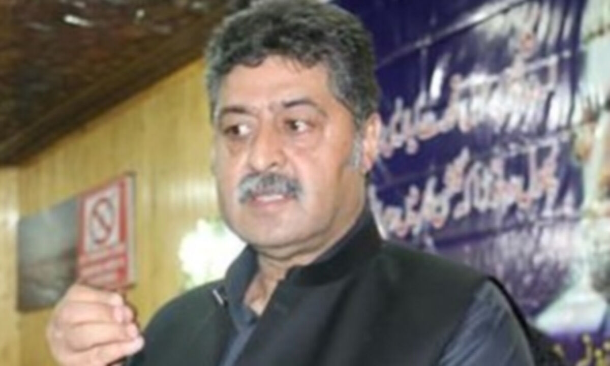 Hurriyat irrelevant, Kashmiris must look for place in India: Separatist leader Bilal Lone
