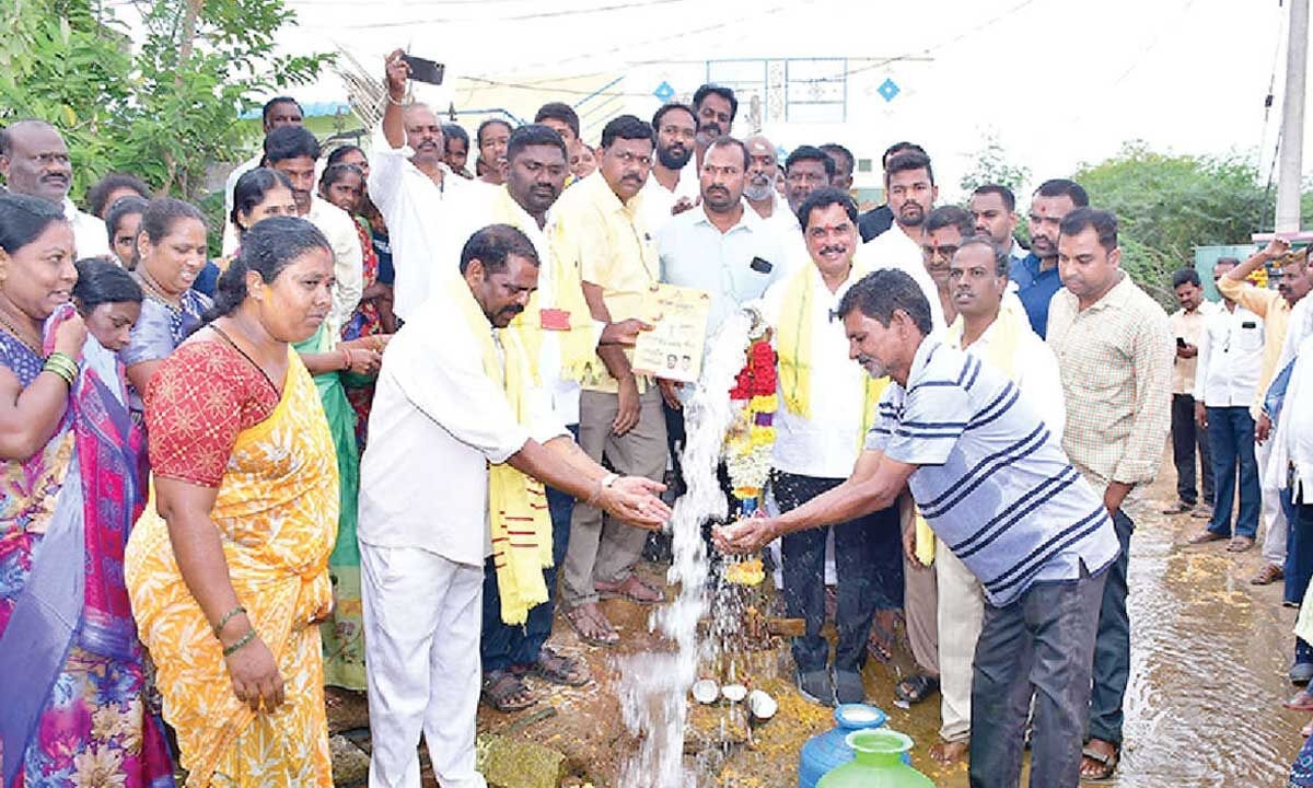 MLA assures CC roads, drainage system in SC Colony