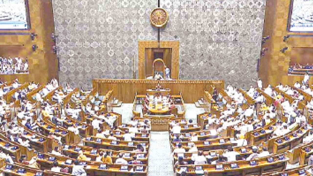Parl marred by ‘SIR' row, both Houses adjourned