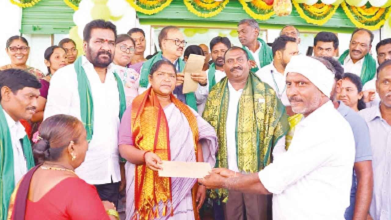 Joint district DCCBs on path to Rs2,296-cr profits