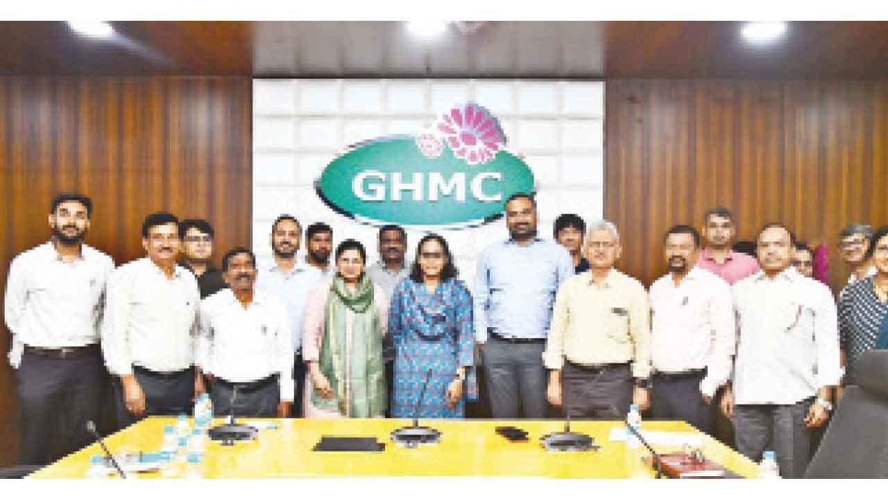 Jaipur officials commend Hyd'bad's urban devpt initiatives
