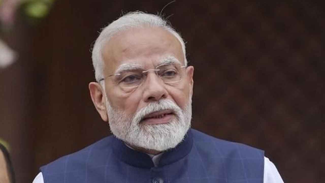 Modi eclipses Indira Gandhi's record with unbroken PM stint