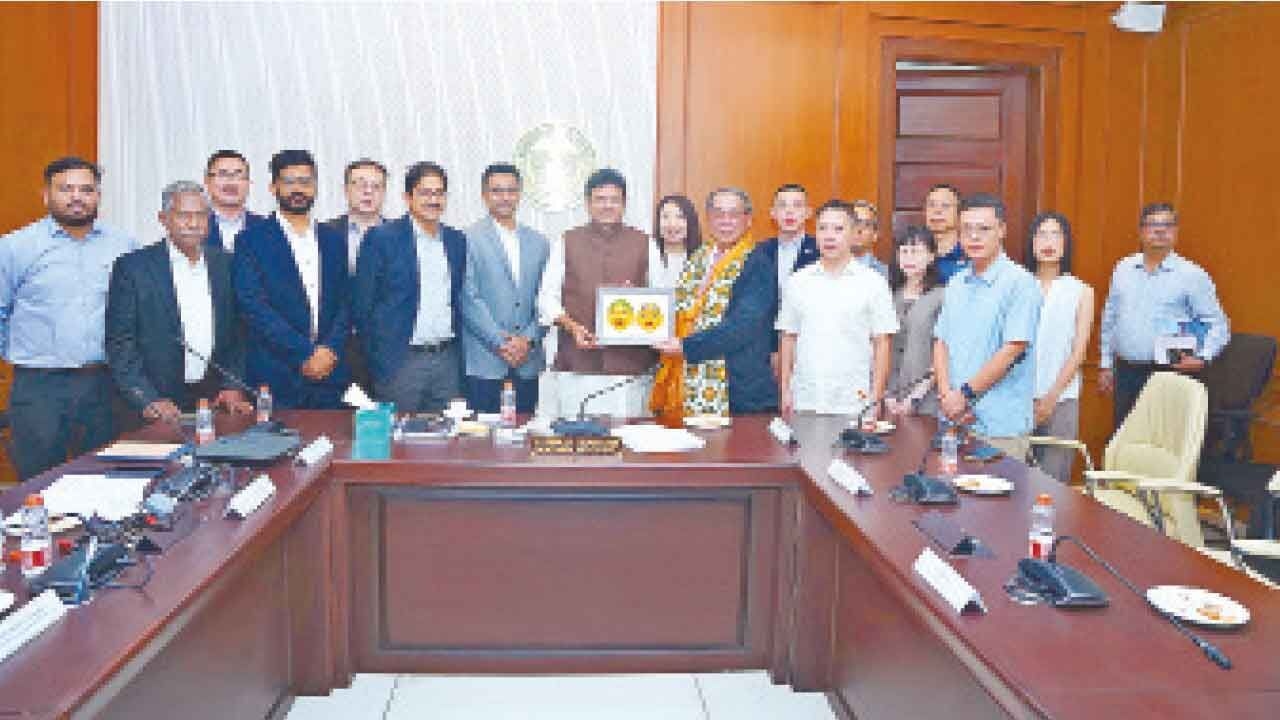 Sridhar urges Taiwanese to invest in TG's booming textile sector