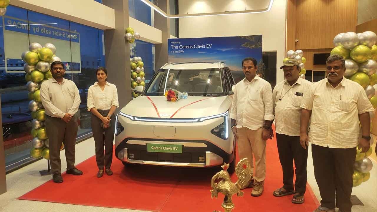 Kia Carens Clavis EV Launched at Hoshi Auto in Tirupati