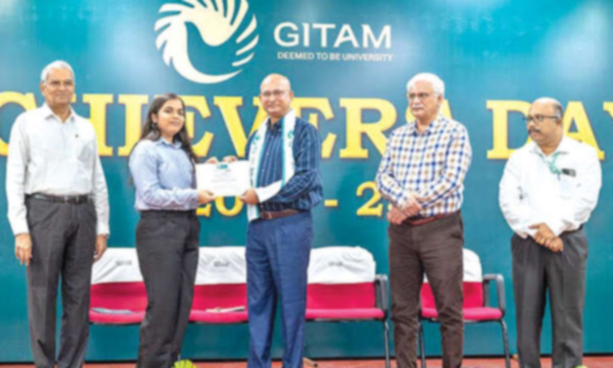 Gitam honours over 1,500 students