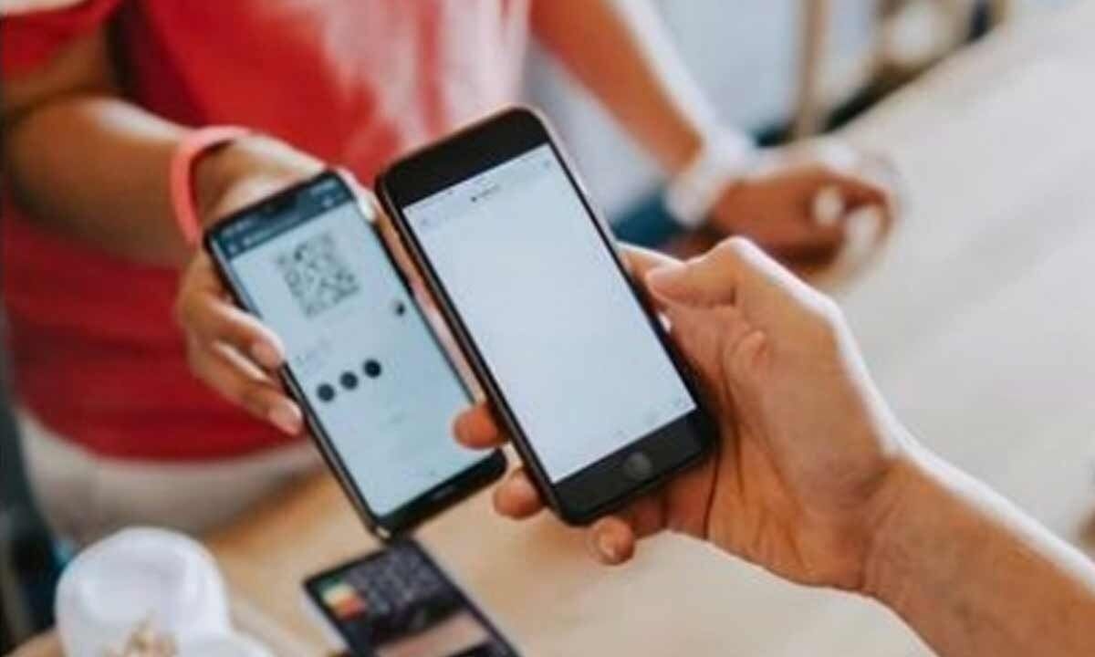 No plan to levy GST on UPI transactions exceeding Rs 2,000: Centre