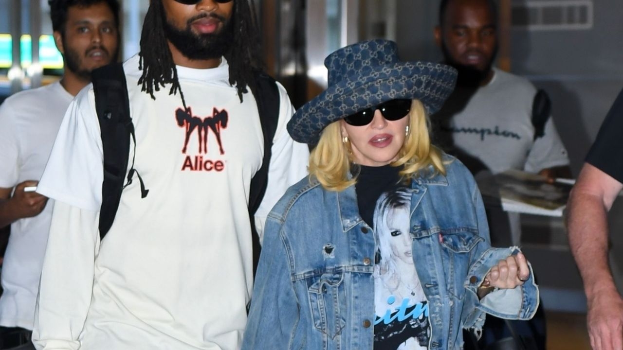 Pop Queens, Unite! Madonna's Outfit Pays Tribute to Britney Spears