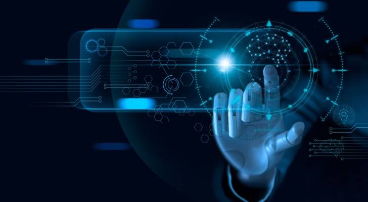 "ميتا" تعتزم استثمار مئات مليارات الدولارات في البنية التحتية للذكاء الاصطناعي لبناء الذكاء الفائق