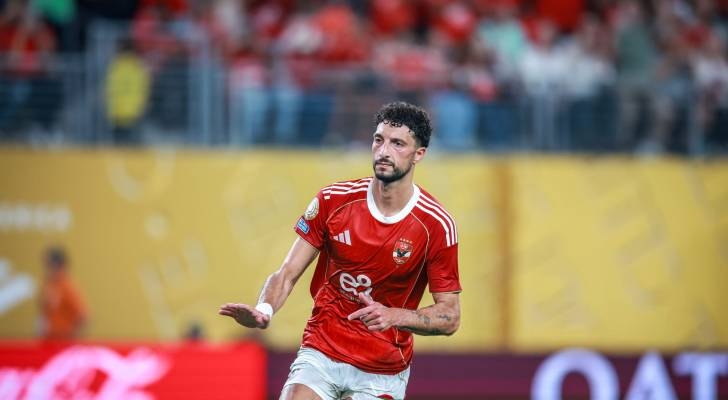 الأهلي يُنهي الجدل ويوافق على رحيل وسام أبو علي إلى كولومبوس كرو الأميركي