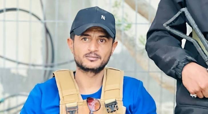 Leader of anti-Hamas group admits working with 'Israeli' military in Gaza