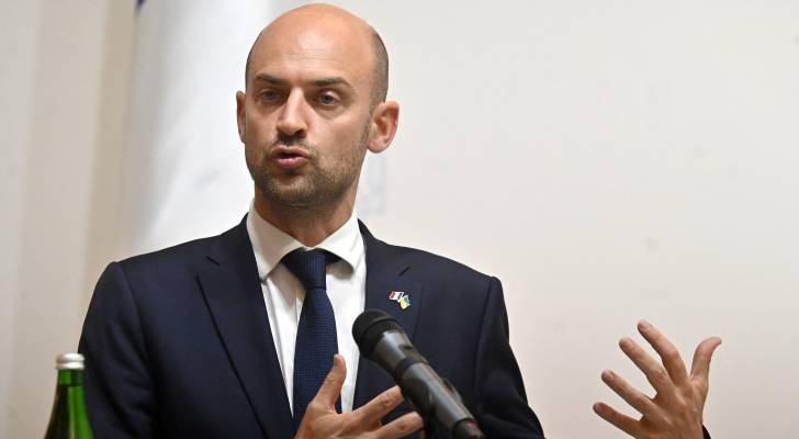France FM urges foreign press access to Gaza