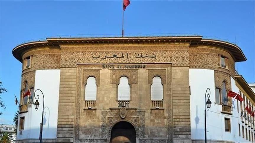 الودائع البنكية تسجل رقما قياسيا.. نمو مدفوع بالتسوية الجبائية وارتفاع ودائع الأفراد