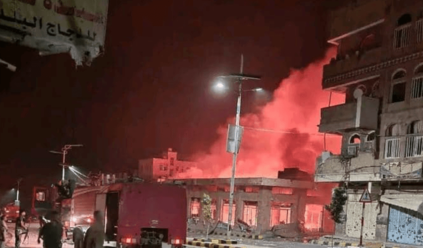 شرطة تعز تتحدث عن تضرر 12 منزلاً و8 مركبات باستهداف الحوثيين لمحطة القدسي للوقود