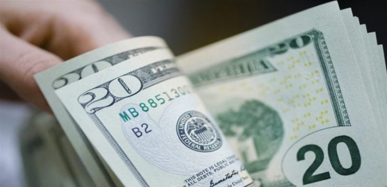 وسط ترقب لتقرير الوظائف الأميركية.. ارتفاع طفيف للدولار